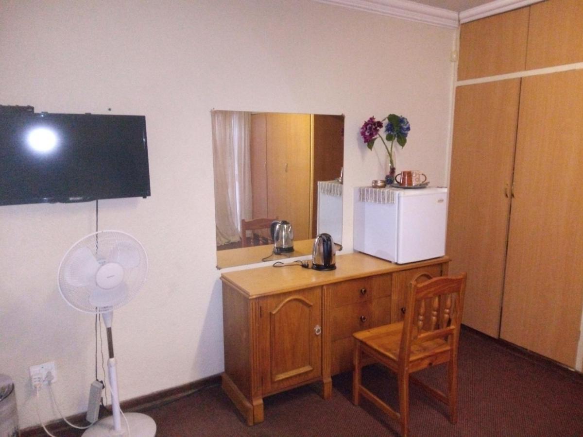 Dante Guest House Alberton Buitenkant foto